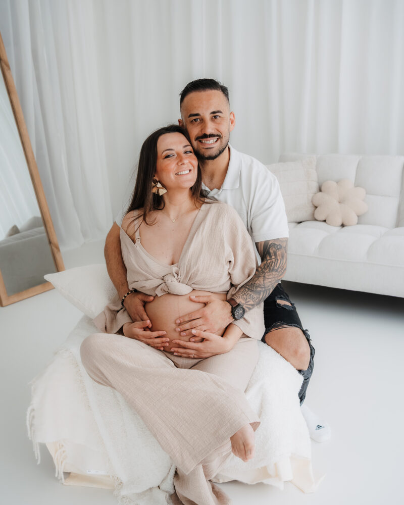 Babybauch-Studio-Fotograf-Freiburg